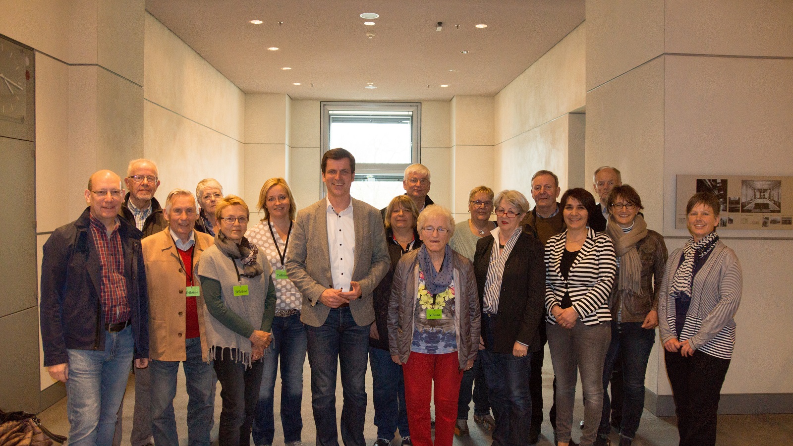 Die Reisegruppe der Bramscher CDU-Mitglieder in Berlin mit unserem Bundestagsabgeordneten Dr. André Berghegger Die Reisegruppe der Bramscher CDU-Mitglieder in Berlin mit unserem Bundestagsabgeordneten Dr. André Berghegger