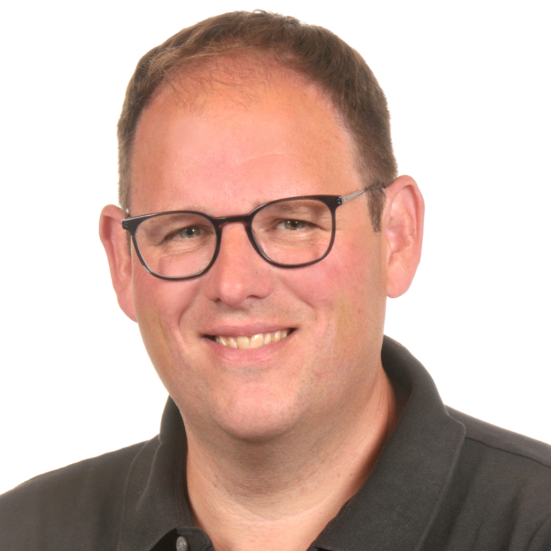  Dennis Viethmeyer